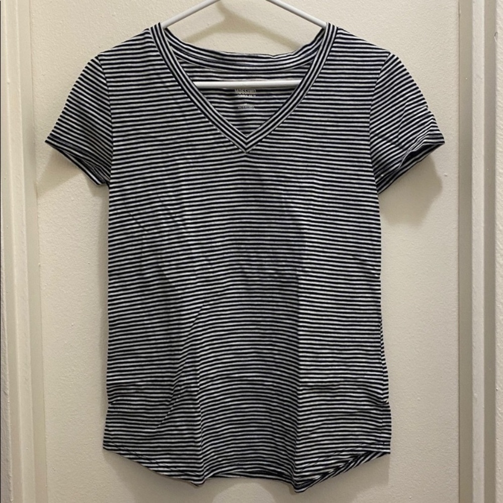 Mossimo Striped V Neck Black White T-Shirt in Womens Size XS Extra Small | Tee